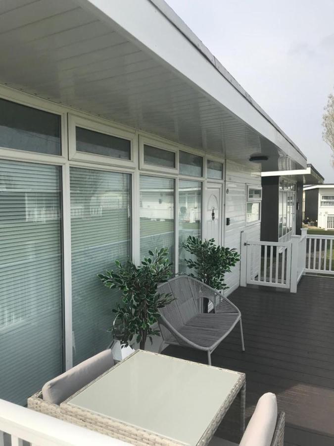 49 Cherry Park Chalet Villa Chapel Saint Leonards Buitenkant foto
