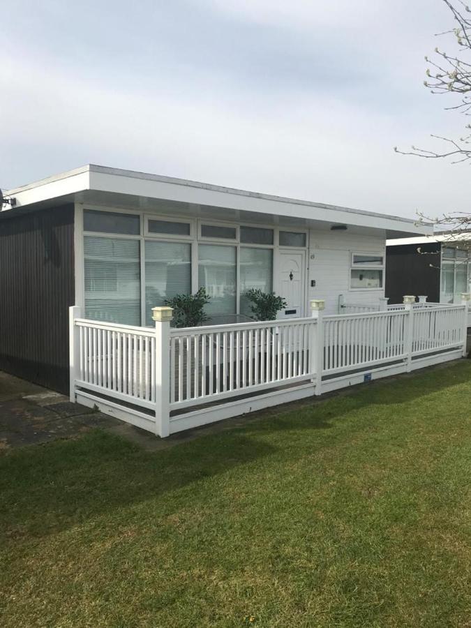 49 Cherry Park Chalet Villa Chapel Saint Leonards Buitenkant foto